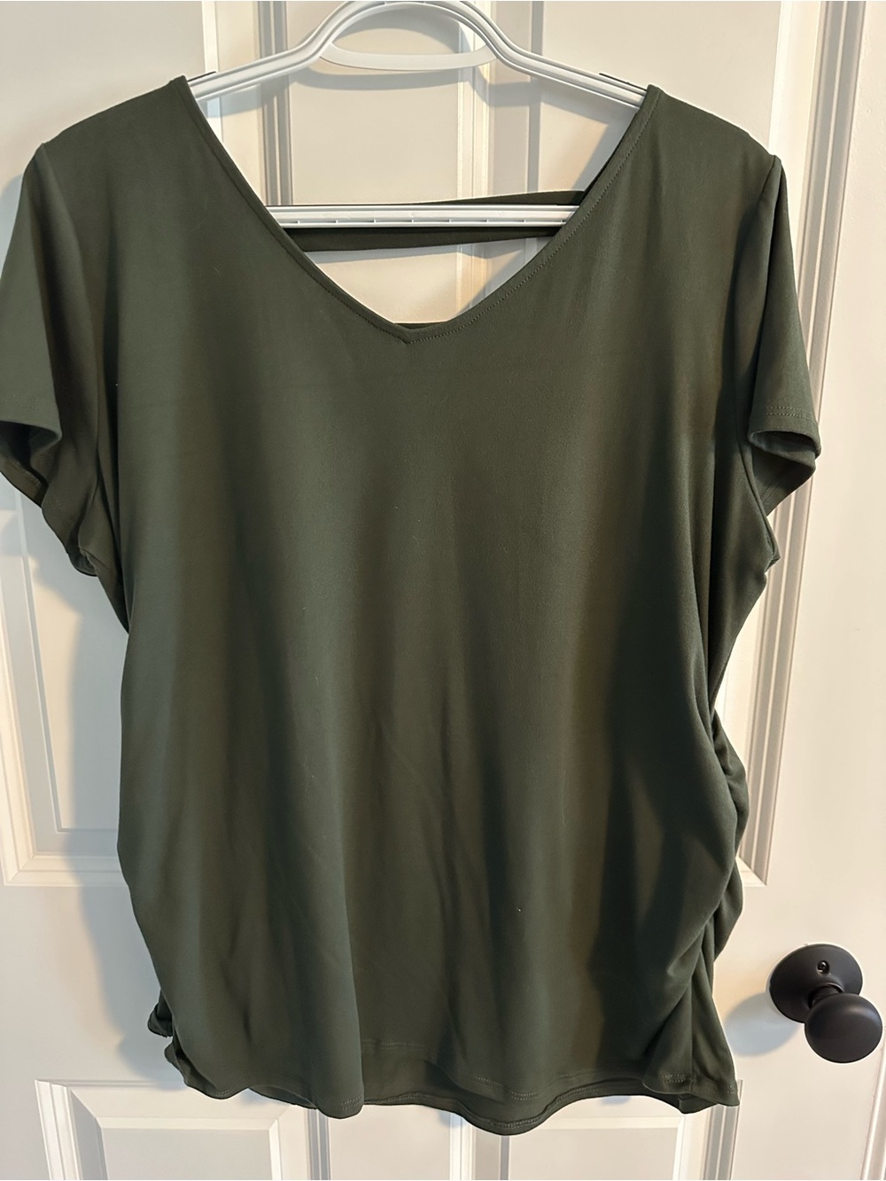Relaxed V-Neck Short Sleeve Top in Olive Green